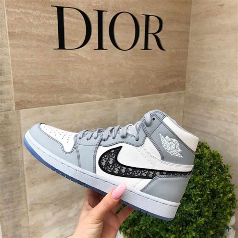 christian dior nike